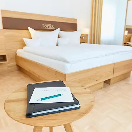 Hotel & Restaurant Poetter 3*
