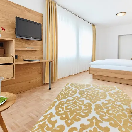 & Restaurant Poetter Отель 3*