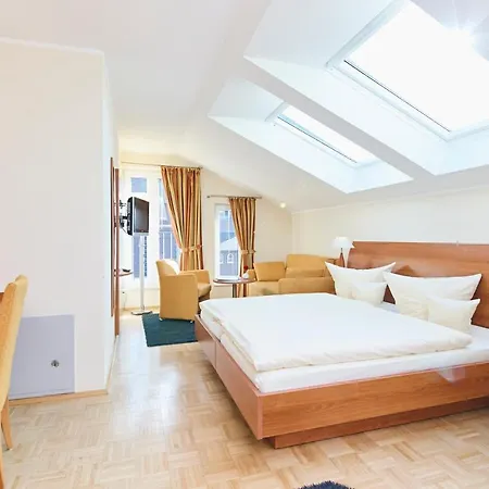 & Restaurant Poetter Отель 3*